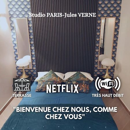 Paris-Julesverne-Bienvenue-Terrasse-Netflix Pantin Buitenkant foto